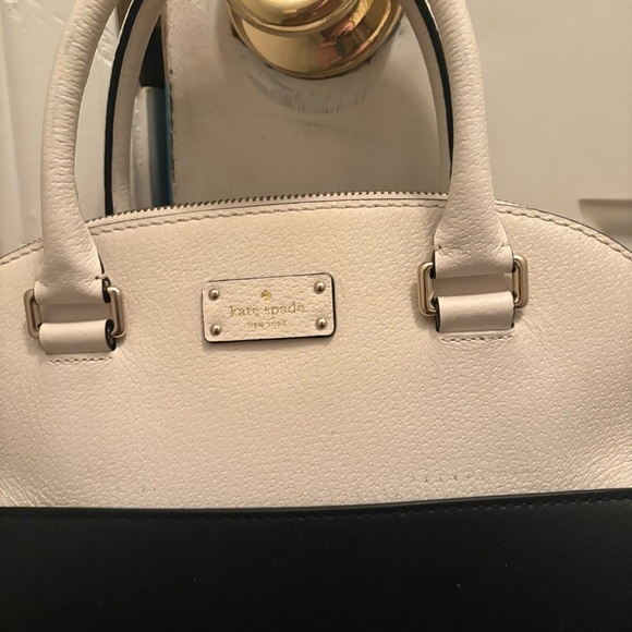 Kate Spade Black and White Dome Purse - Picture 2 of 14